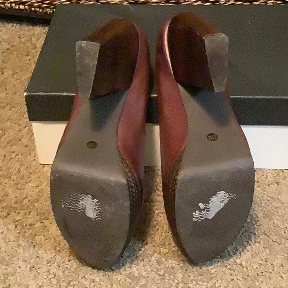 Trouvé Dark Chocolate Leather Platform Heels - Picture 5 of 8